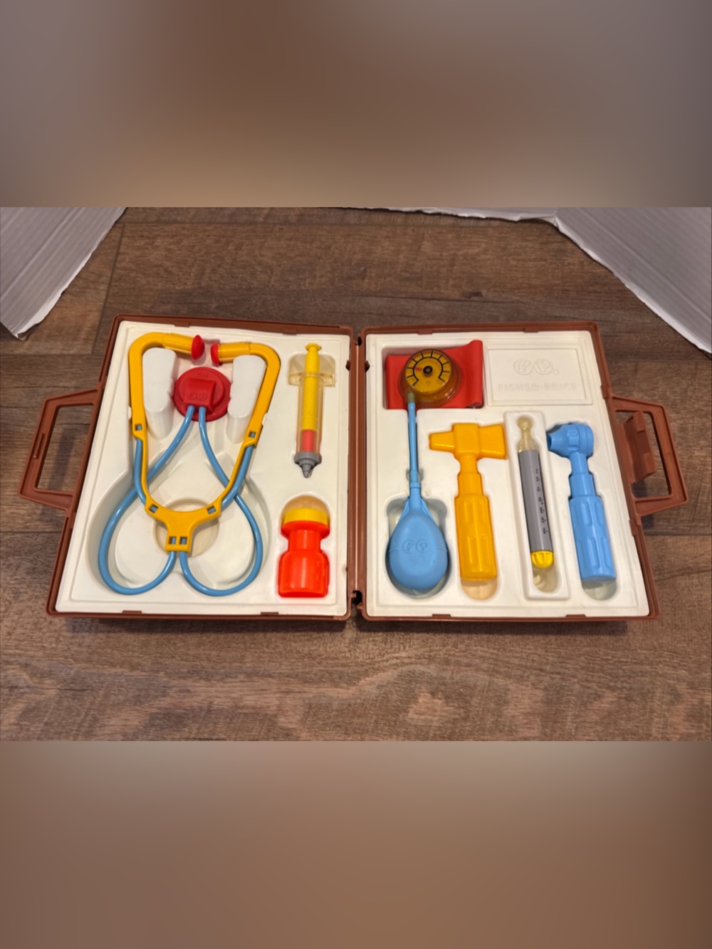 Vintage 1977 Fisher-Price Medical Kit #936 Doctor Nurse Pretend Play Set